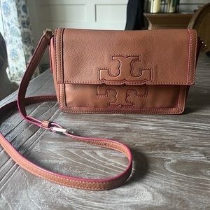 Tory Burch tan crossbody